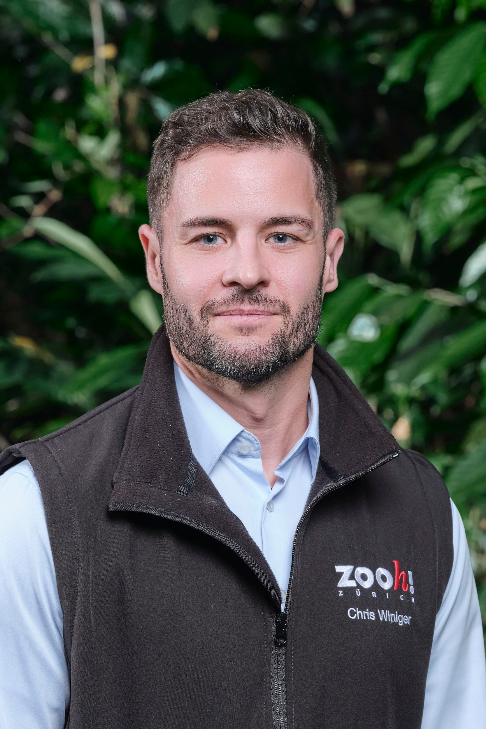 Portraitbild Chris Winiger, Leiter Digitales Erlebnis, Prozesse & Daten im Zoo Zürich.