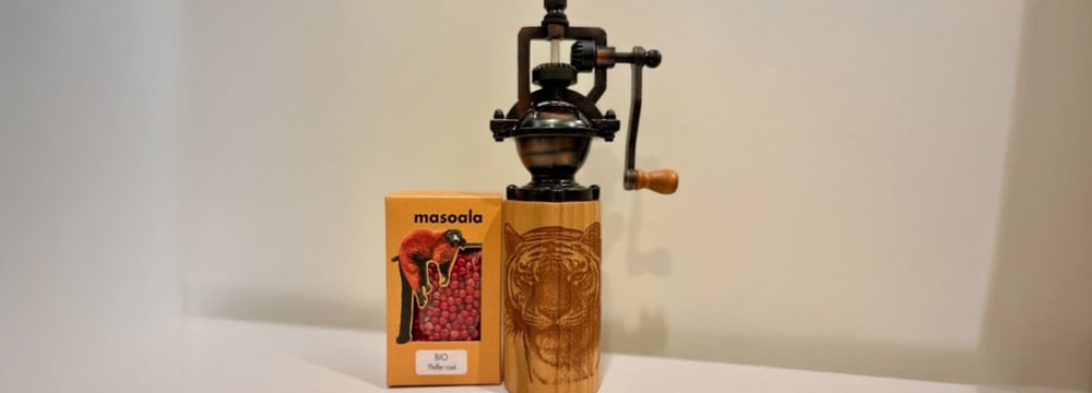 Bild einer Retro-Gewürzmühle aus dem Zooshop.