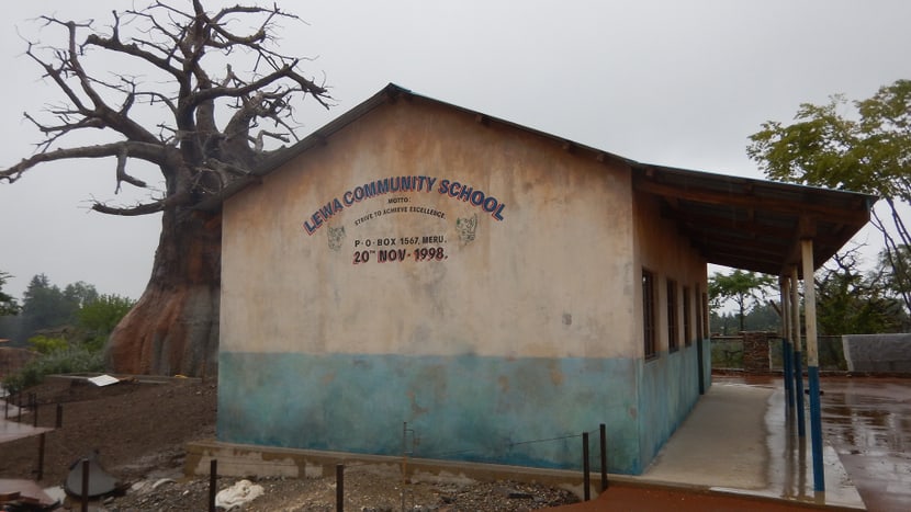 Schule im Lewa-Dorf.