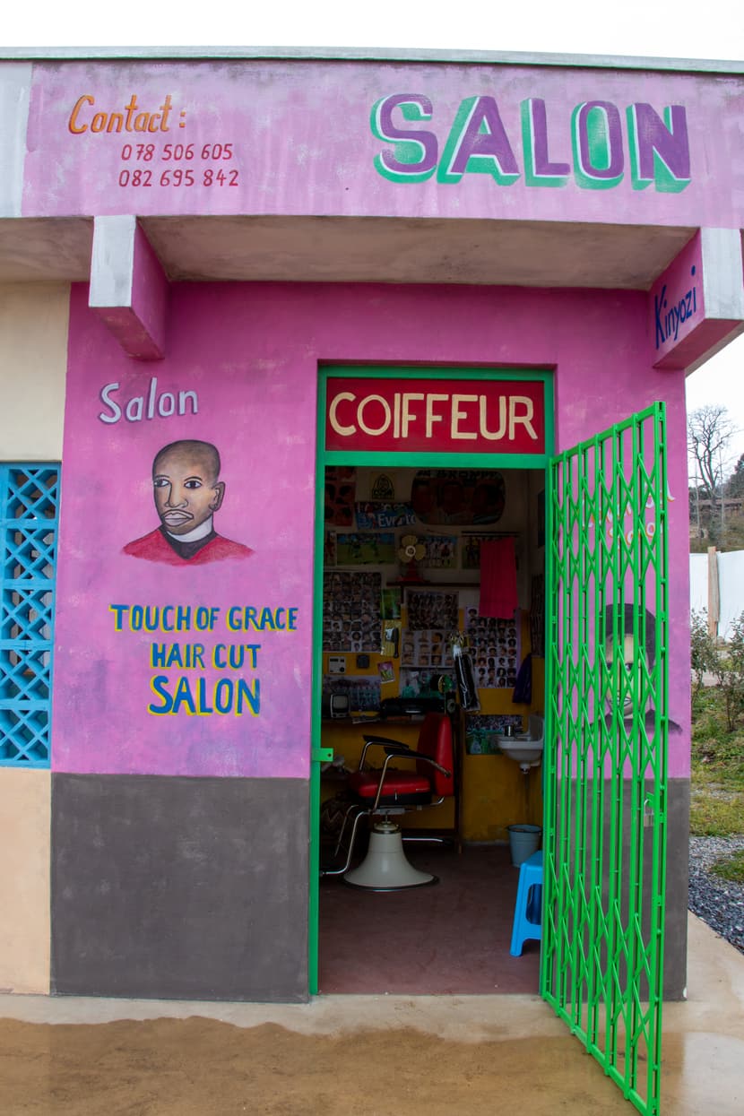 Coiffeursalon im Lewa Dorf.